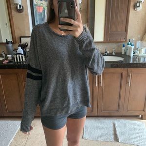 Brandy melville sweater